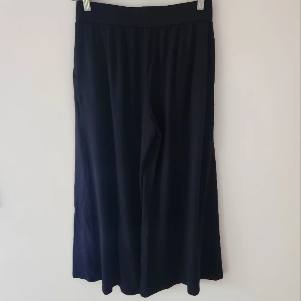 Eileen Fisher Cropped Flare Pants - Picture 4 of 5